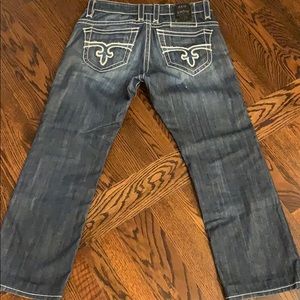 Men’s jeans.
